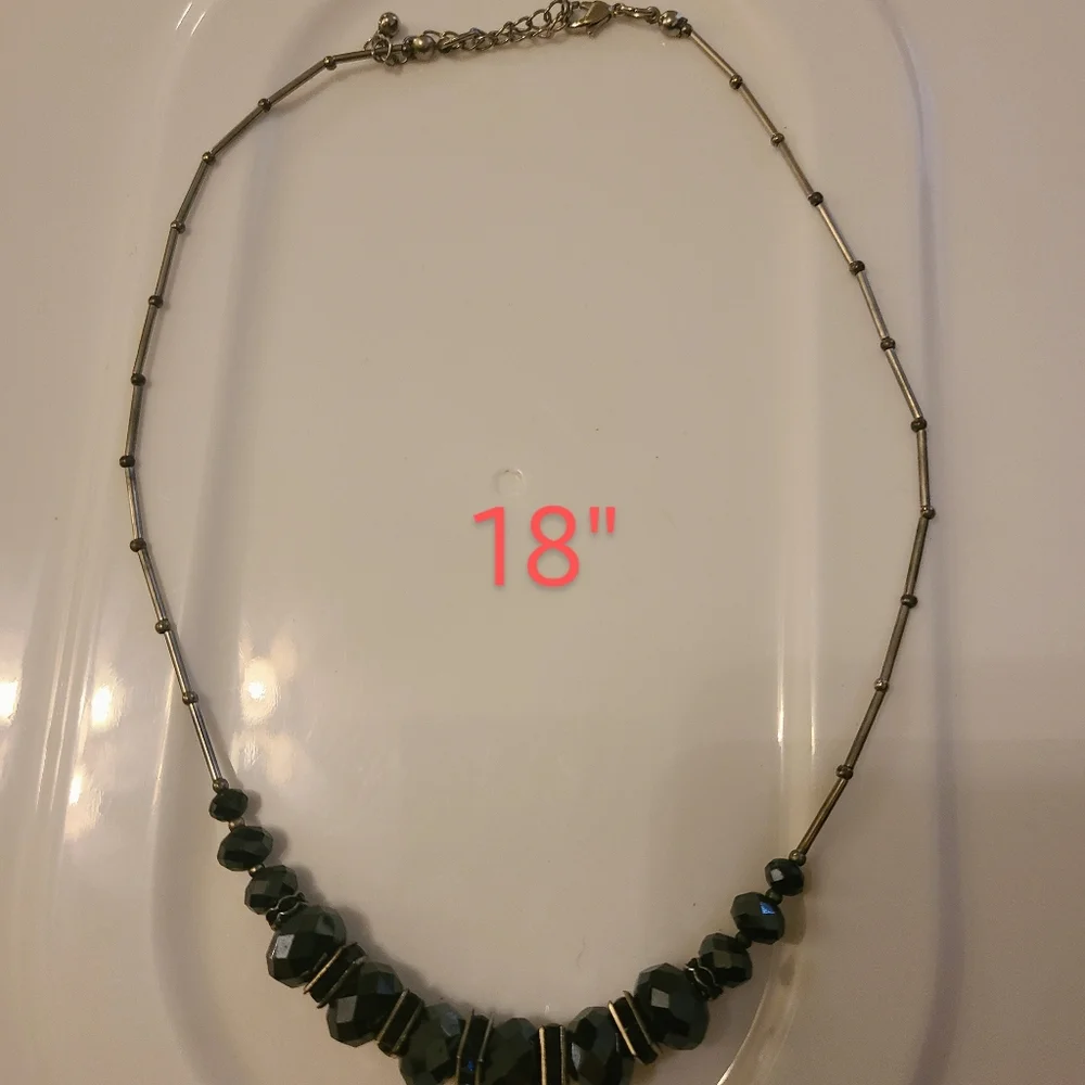 Necklace bundle - Picture 3 of 7